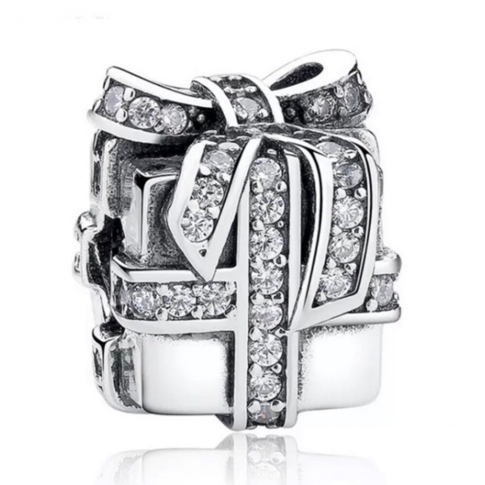 Crystal Christmas Present Gift Box Charm